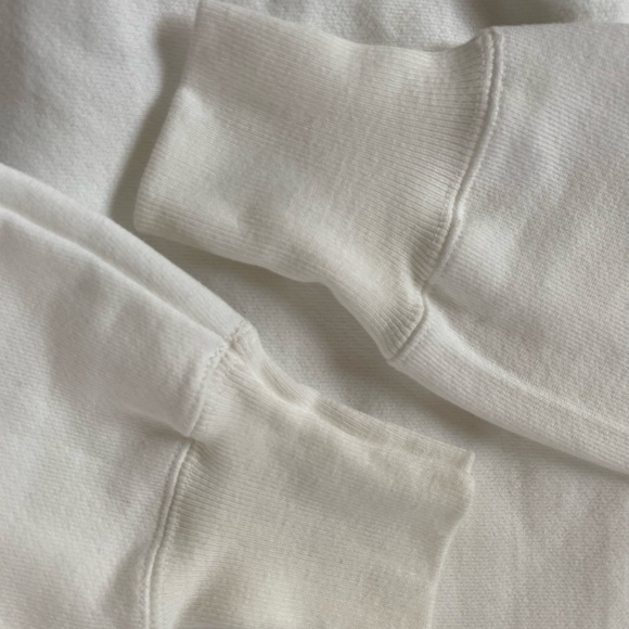 Champion sweatshirt - Picture 2 of 4